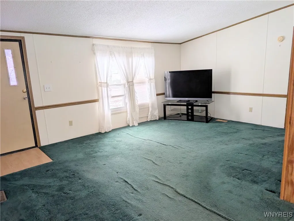 Front door leads to Living room