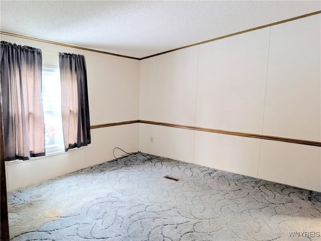 167 Kody Lane, Yorkshire, New York 14042, Yorkshire, New York 14042, 3 Bedrooms Bedrooms, 8 Rooms Rooms,2 BathroomsBathrooms,Residential,For Sale,167 Kody Lane, Yorkshire, New York 14042,0,B1650255