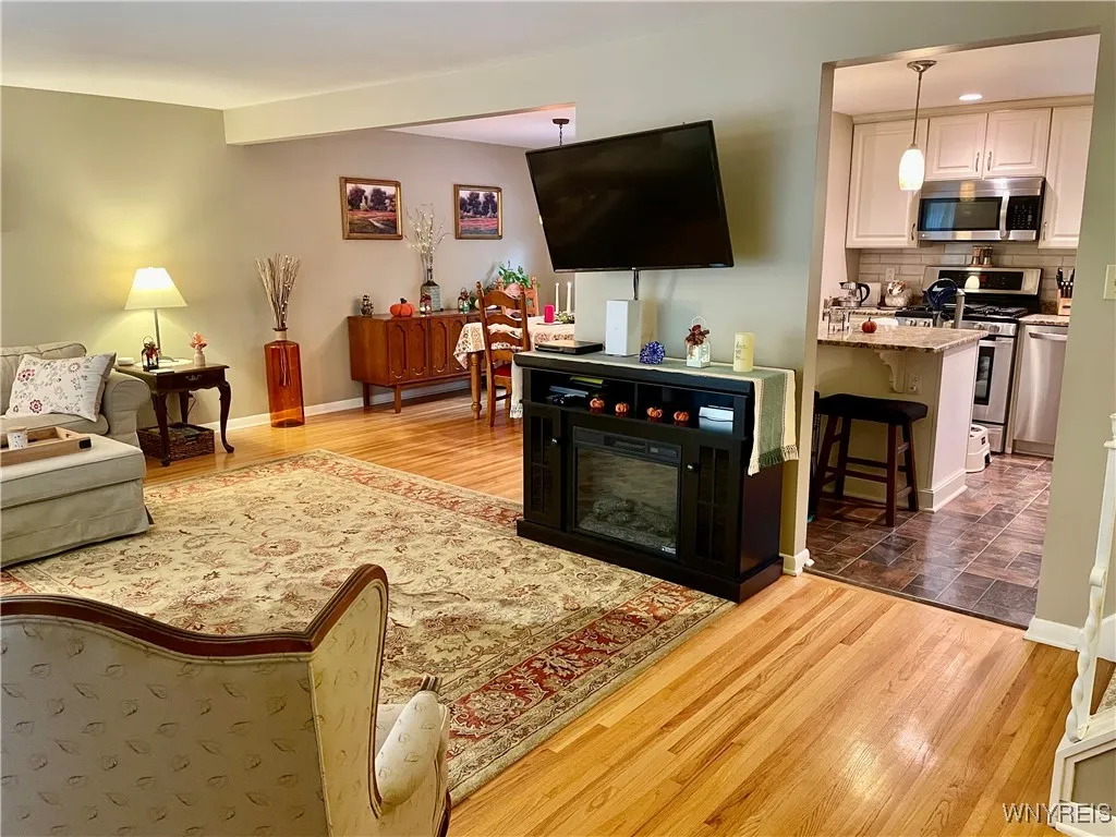 15 Culpepper Road, Amherst, New York 14221, Amherst, New York 14221, 3 Bedrooms Bedrooms, 7 Rooms Rooms,1 BathroomBathrooms,Residential,For Sale,15 Culpepper Road, Amherst, New York 14221,0,B1650306
