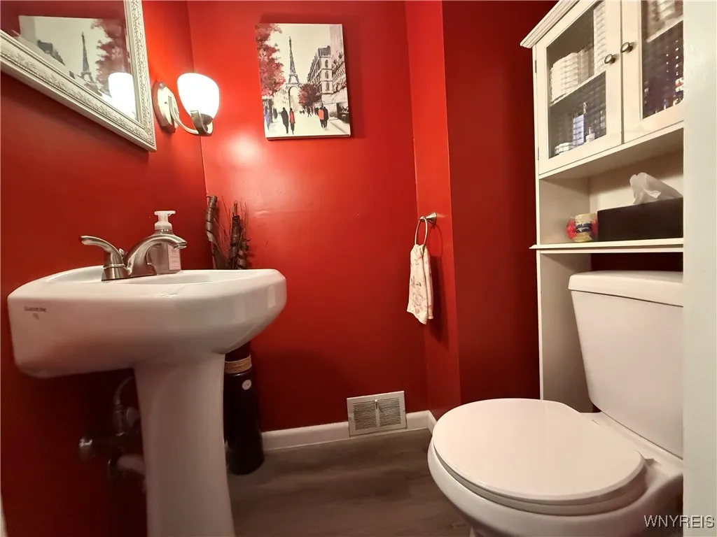 15 Culpepper Road, Amherst, New York 14221, Amherst, New York 14221, 3 Bedrooms Bedrooms, 7 Rooms Rooms,1 BathroomBathrooms,Residential,For Sale,15 Culpepper Road, Amherst, New York 14221,0,B1650306