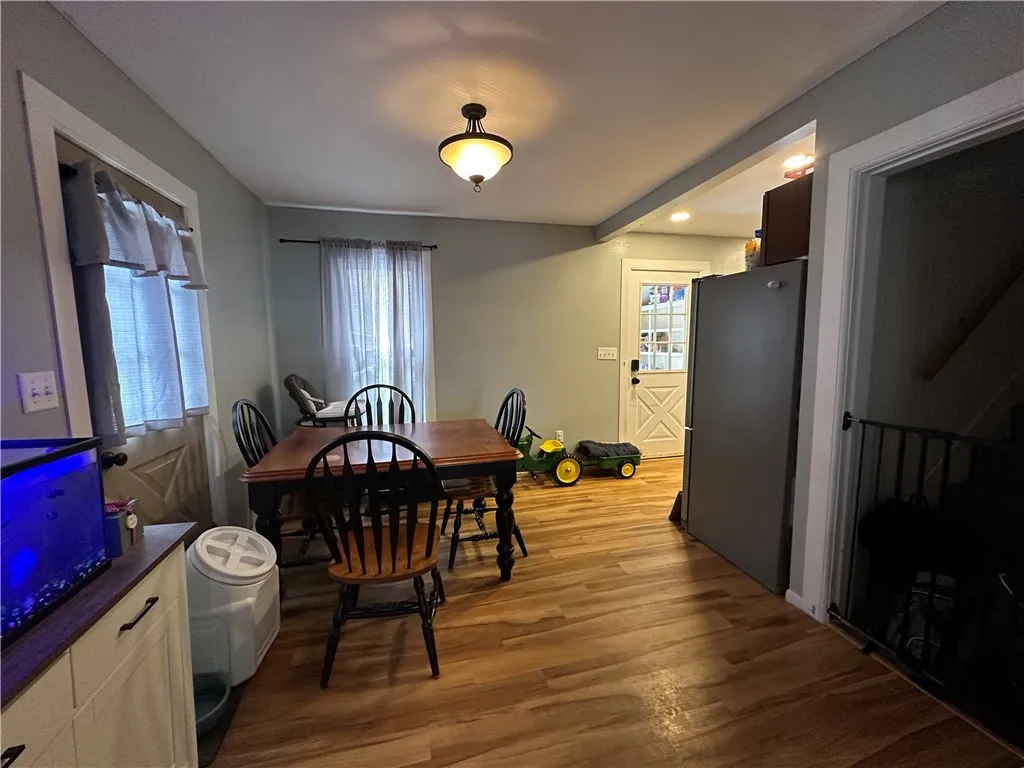 Dining area off the kitchen