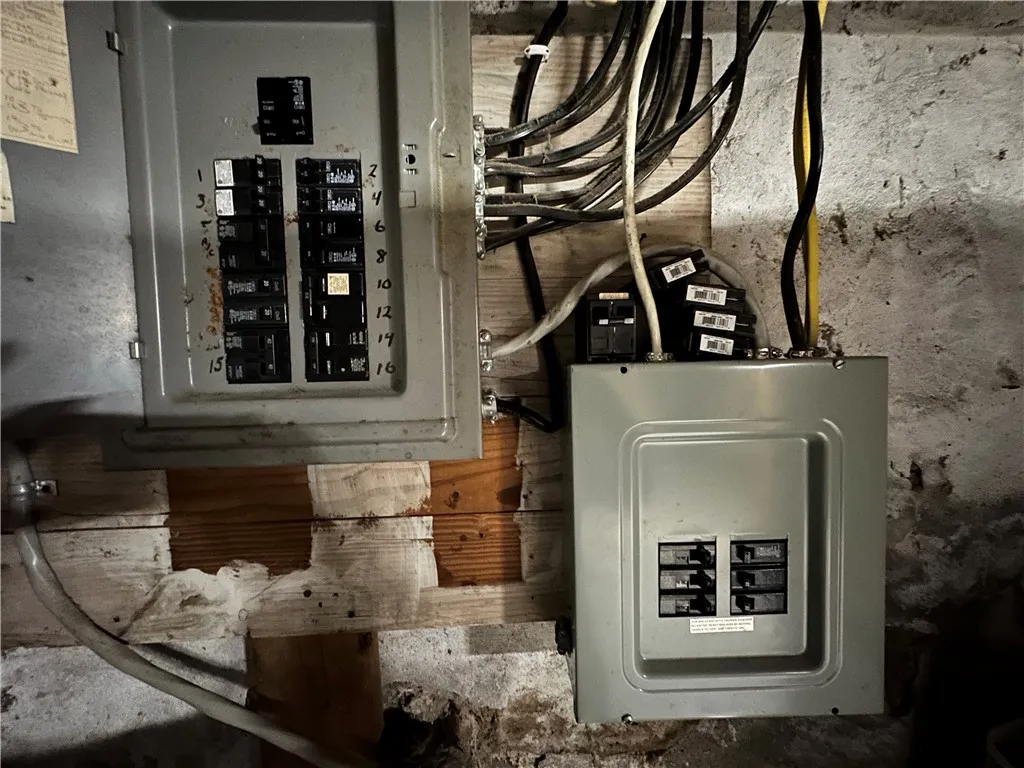 316 Vienna Street, Palmyra, New York 14522, Palmyra, New York 14522, 3 Bedrooms Bedrooms, 6 Rooms Rooms,1 BathroomBathrooms,Residential,For Sale,316 Vienna Street, Palmyra, New York 14522,0,R1648960