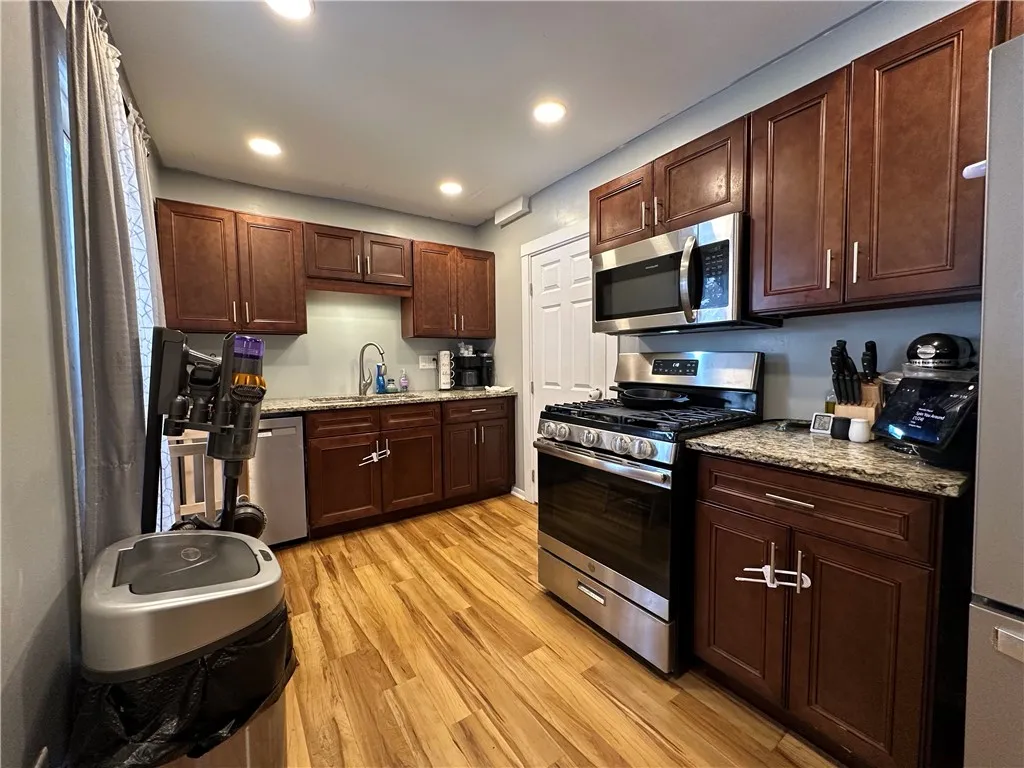 316 Vienna Street, Palmyra, New York 14522, Palmyra, New York 14522, 3 Bedrooms Bedrooms, 6 Rooms Rooms,1 BathroomBathrooms,Residential,For Sale,316 Vienna Street, Palmyra, New York 14522,0,R1648960