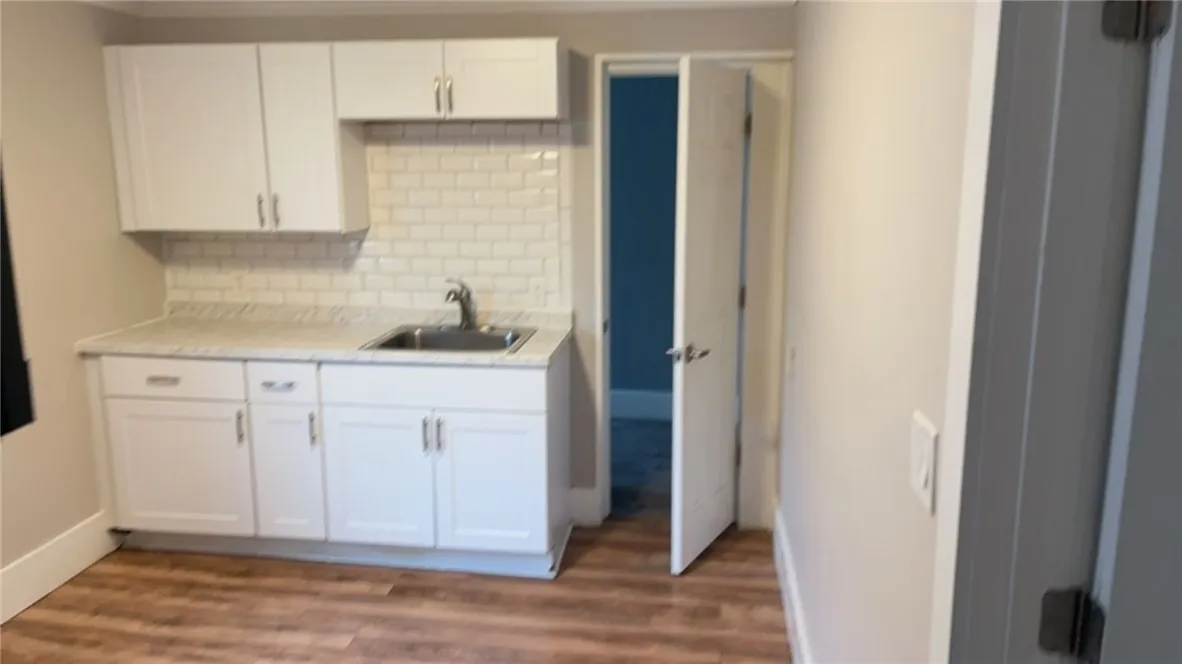 835-837 Plymouth Avenue South 835, Rochester, New, Rochester, New York 14608, 4 Bedrooms Bedrooms, ,4 BathroomsBathrooms,Residential,For Sale,835-837 Plymouth Avenue South 835, Rochester, New ,0,R1650382