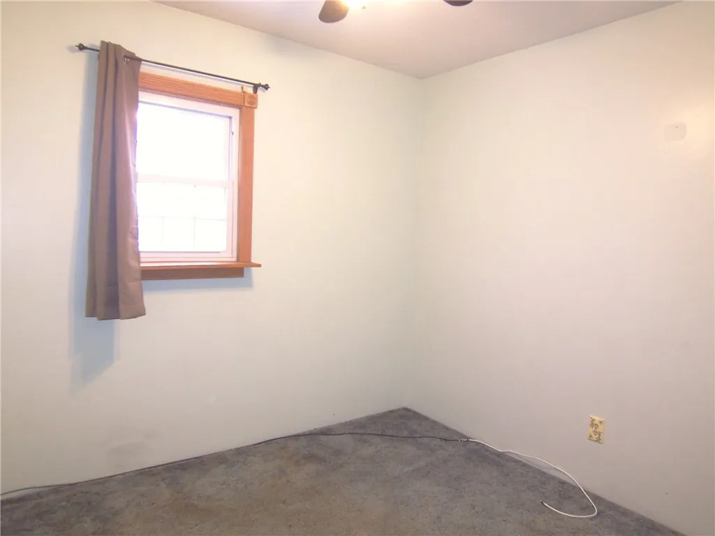1807 Spafford Rd, Phelps, New York 14532, Phelps, New York 14532, 3 Bedrooms Bedrooms, 7 Rooms Rooms,2 BathroomsBathrooms,Residential,For Sale,1807 Spafford Rd, Phelps, New York 14532,0,R1650396