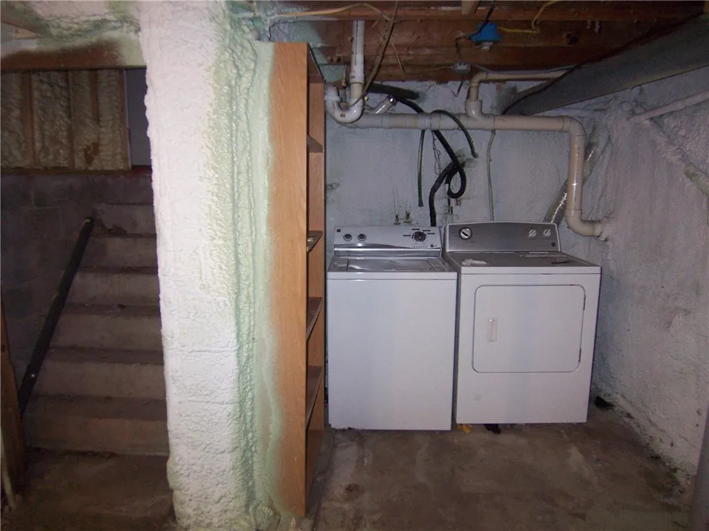 1807 Spafford Rd, Phelps, New York 14532, Phelps, New York 14532, 3 Bedrooms Bedrooms, 7 Rooms Rooms,2 BathroomsBathrooms,Residential,For Sale,1807 Spafford Rd, Phelps, New York 14532,0,R1650396