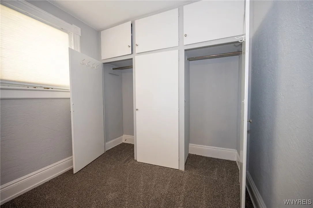 555 West Ferry Street, Buffalo, New York 14222, Buffalo, New York 14222, 4 Bedrooms Bedrooms, 7 Rooms Rooms,1 BathroomBathrooms,Residential,For Sale,555 West Ferry Street, Buffalo, New York 14222,0,B1648956