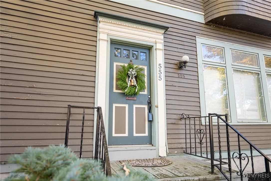 555 West Ferry Street, Buffalo, New York 14222, Buffalo, New York 14222, 4 Bedrooms Bedrooms, 7 Rooms Rooms,1 BathroomBathrooms,Residential,For Sale,555 West Ferry Street, Buffalo, New York 14222,0,B1648956