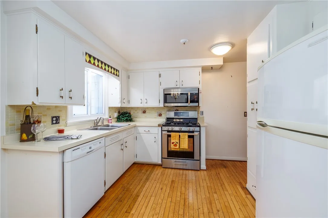 282 Straub Road, Greece, New York 14626, Greece, New York 14626, 3 Bedrooms Bedrooms, 8 Rooms Rooms,1 BathroomBathrooms,Residential,For Sale,282 Straub Road, Greece, New York 14626,0,R1650438