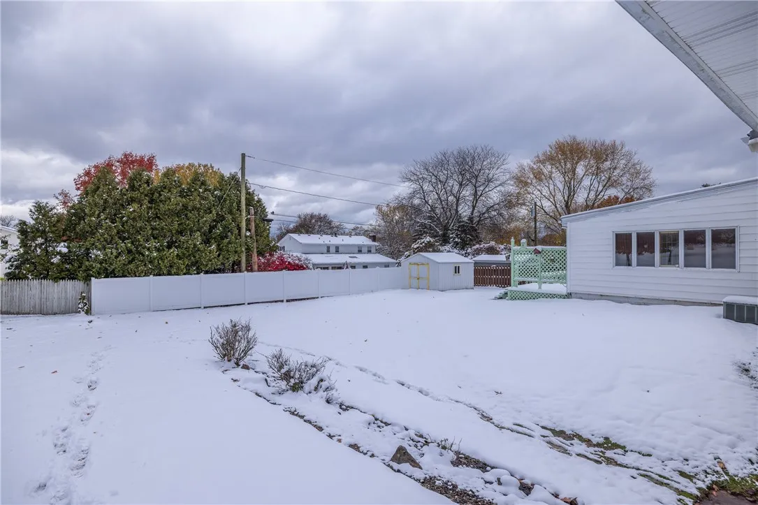 282 Straub Road, Greece, New York 14626, Greece, New York 14626, 3 Bedrooms Bedrooms, 8 Rooms Rooms,1 BathroomBathrooms,Residential,For Sale,282 Straub Road, Greece, New York 14626,0,R1650438