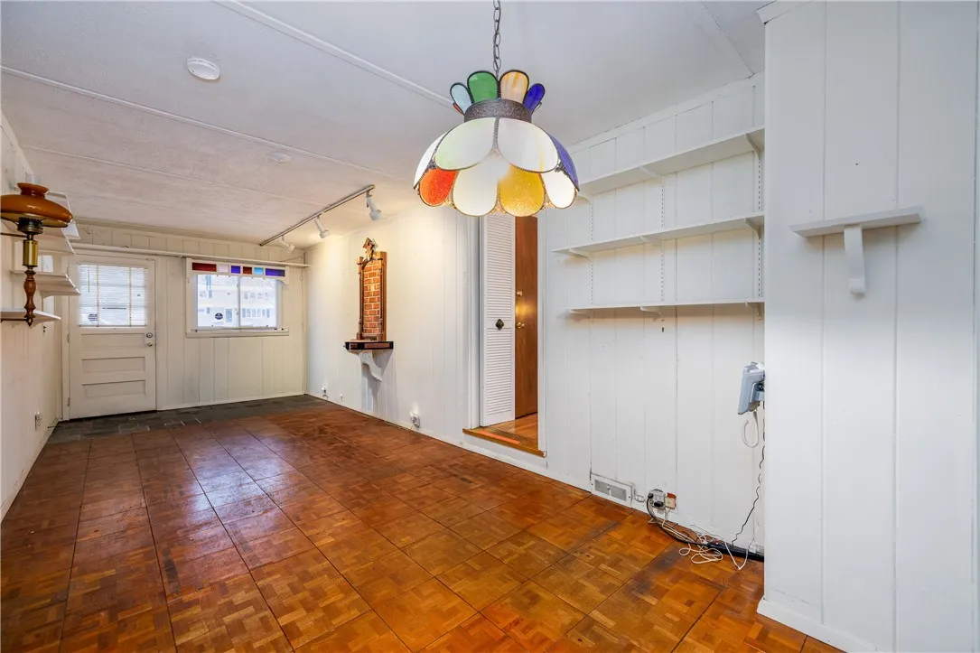 282 Straub Road, Greece, New York 14626, Greece, New York 14626, 3 Bedrooms Bedrooms, 8 Rooms Rooms,1 BathroomBathrooms,Residential,For Sale,282 Straub Road, Greece, New York 14626,0,R1650438