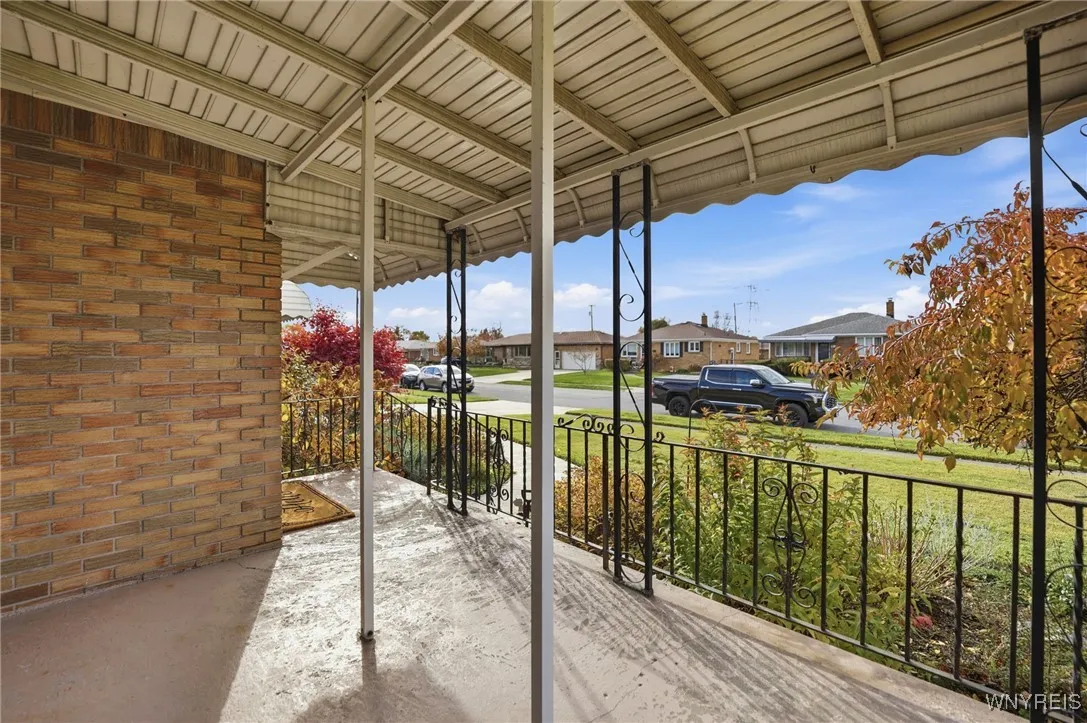 35 Ceil Drive, Cheektowaga, New York 14227, Cheektowaga, New York 14227, 3 Bedrooms Bedrooms, 7 Rooms Rooms,1 BathroomBathrooms,Residential,For Sale,35 Ceil Drive, Cheektowaga, New York 14227,0,B1650440