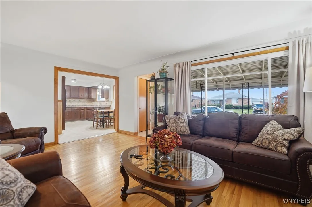 35 Ceil Drive, Cheektowaga, New York 14227, Cheektowaga, New York 14227, 3 Bedrooms Bedrooms, 7 Rooms Rooms,1 BathroomBathrooms,Residential,For Sale,35 Ceil Drive, Cheektowaga, New York 14227,0,B1650440