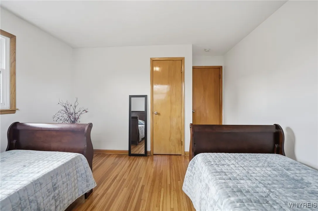 35 Ceil Drive, Cheektowaga, New York 14227, Cheektowaga, New York 14227, 3 Bedrooms Bedrooms, 7 Rooms Rooms,1 BathroomBathrooms,Residential,For Sale,35 Ceil Drive, Cheektowaga, New York 14227,0,B1650440