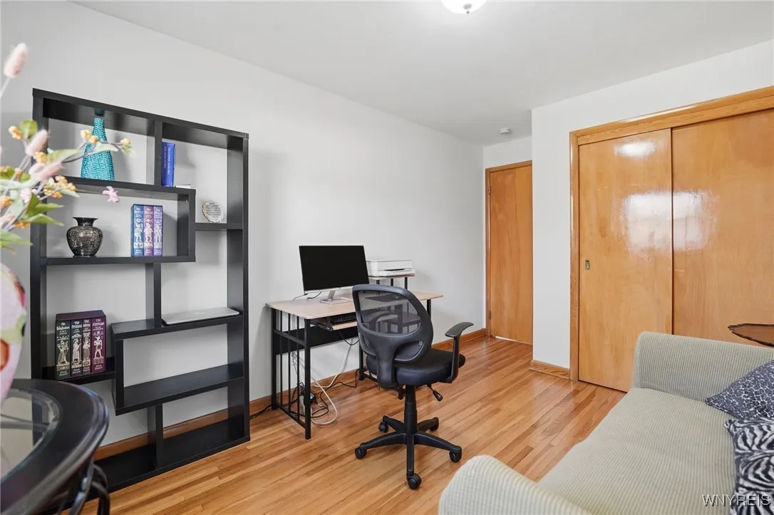 35 Ceil Drive, Cheektowaga, New York 14227, Cheektowaga, New York 14227, 3 Bedrooms Bedrooms, 7 Rooms Rooms,1 BathroomBathrooms,Residential,For Sale,35 Ceil Drive, Cheektowaga, New York 14227,0,B1650440