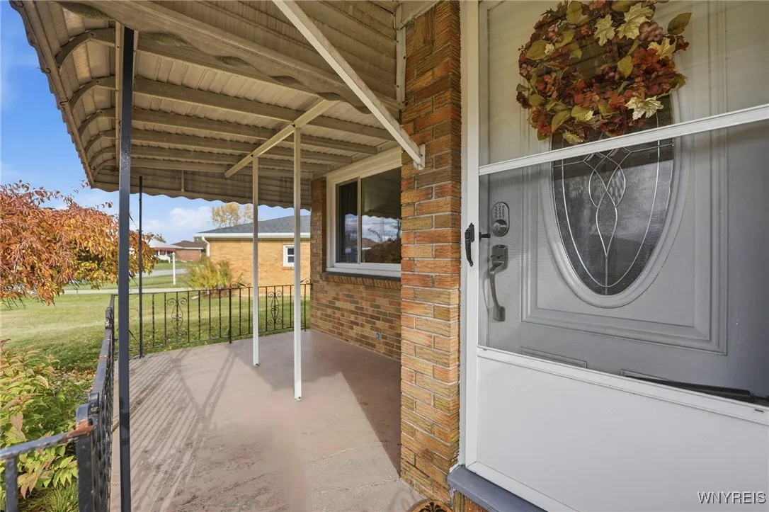 35 Ceil Drive, Cheektowaga, New York 14227, Cheektowaga, New York 14227, 3 Bedrooms Bedrooms, 7 Rooms Rooms,1 BathroomBathrooms,Residential,For Sale,35 Ceil Drive, Cheektowaga, New York 14227,0,B1650440