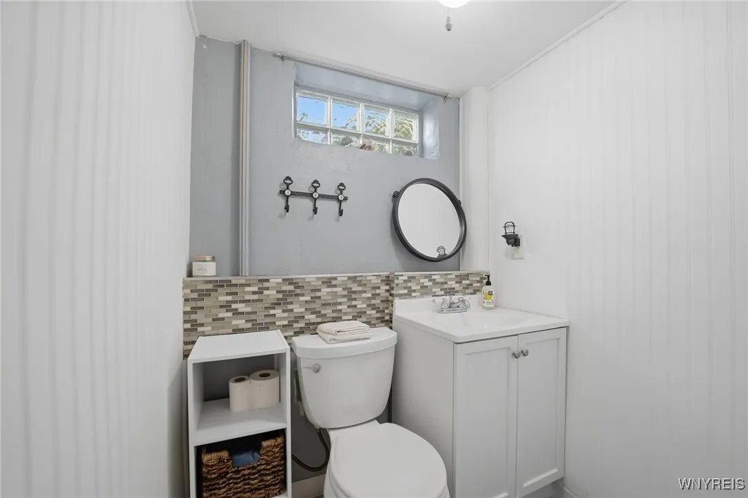 35 Ceil Drive, Cheektowaga, New York 14227, Cheektowaga, New York 14227, 3 Bedrooms Bedrooms, 7 Rooms Rooms,1 BathroomBathrooms,Residential,For Sale,35 Ceil Drive, Cheektowaga, New York 14227,0,B1650440