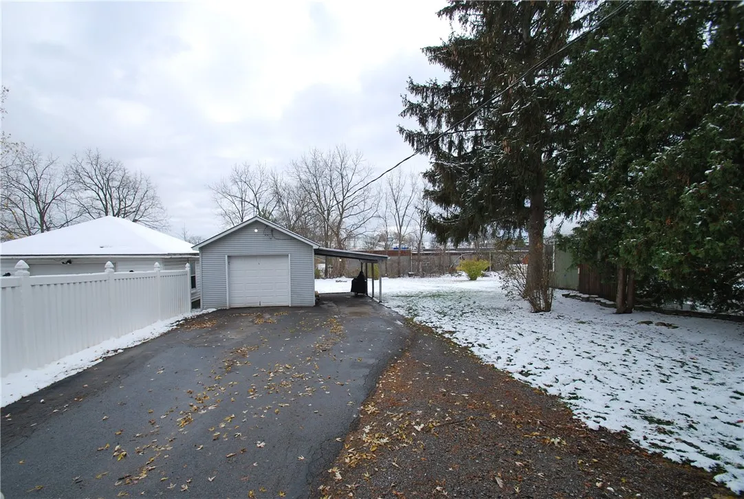 5 Jones Terrace, East Bloomfield, New York 14469, East Bloomfield, New York 14469, 2 Bedrooms Bedrooms, 7 Rooms Rooms,1 BathroomBathrooms,Residential,For Sale,5 Jones Terrace, East Bloomfield, New York 14469,0,R1650444