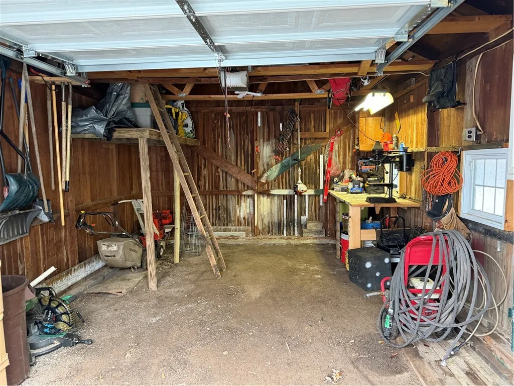 5 Jones Terrace, East Bloomfield, New York 14469, East Bloomfield, New York 14469, 2 Bedrooms Bedrooms, 7 Rooms Rooms,1 BathroomBathrooms,Residential,For Sale,5 Jones Terrace, East Bloomfield, New York 14469,0,R1650444