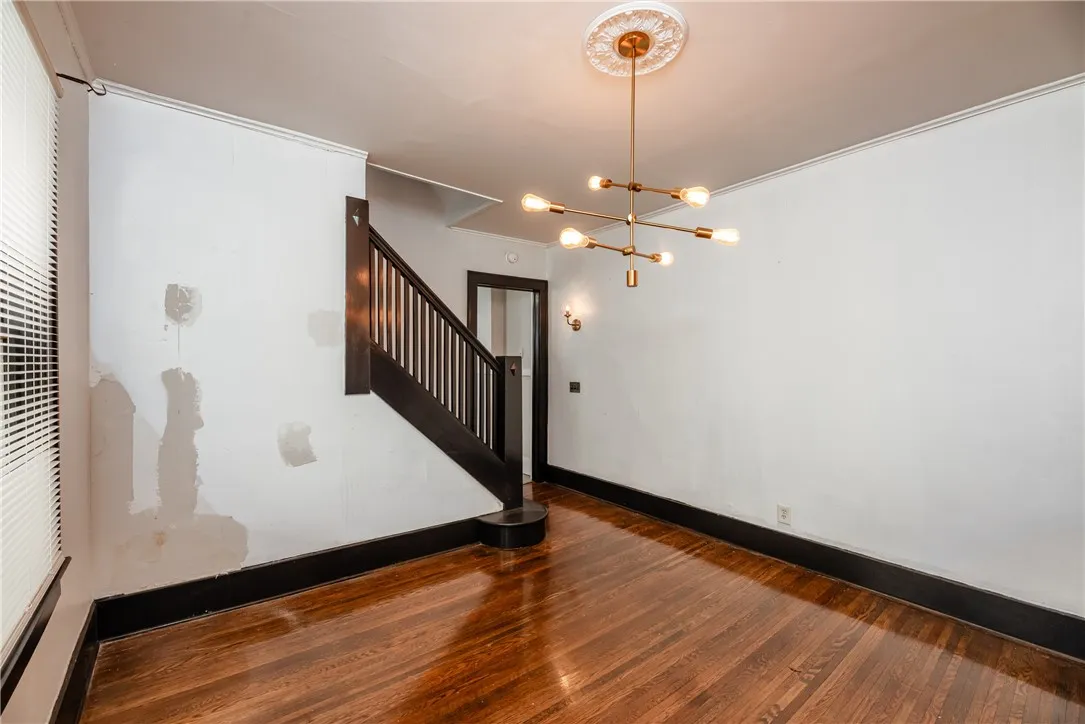 57 Anthony Street 59, Rochester, New York 14619, Rochester, New York 14619, 2 Bedrooms Bedrooms, 6 Rooms Rooms,1 BathroomBathrooms,Residential Lease,For Rent,57 Anthony Street 59, Rochester, New York 14619,0,R1649483