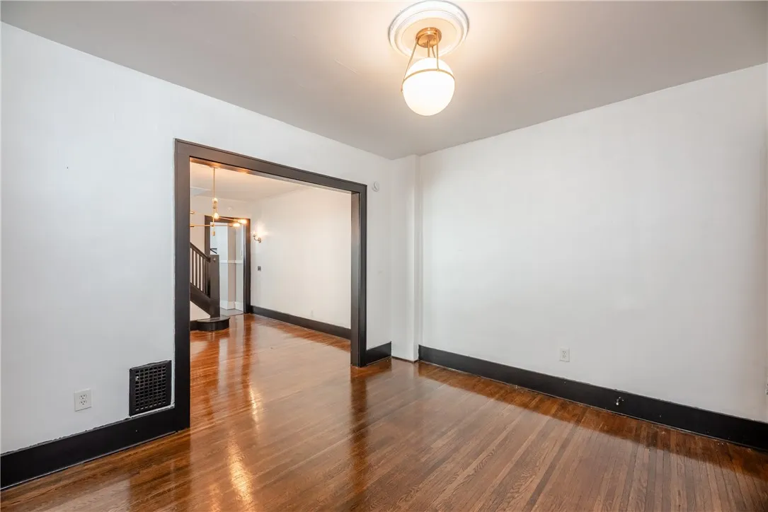 57 Anthony Street 59, Rochester, New York 14619, Rochester, New York 14619, 2 Bedrooms Bedrooms, 6 Rooms Rooms,1 BathroomBathrooms,Residential Lease,For Rent,57 Anthony Street 59, Rochester, New York 14619,0,R1649483