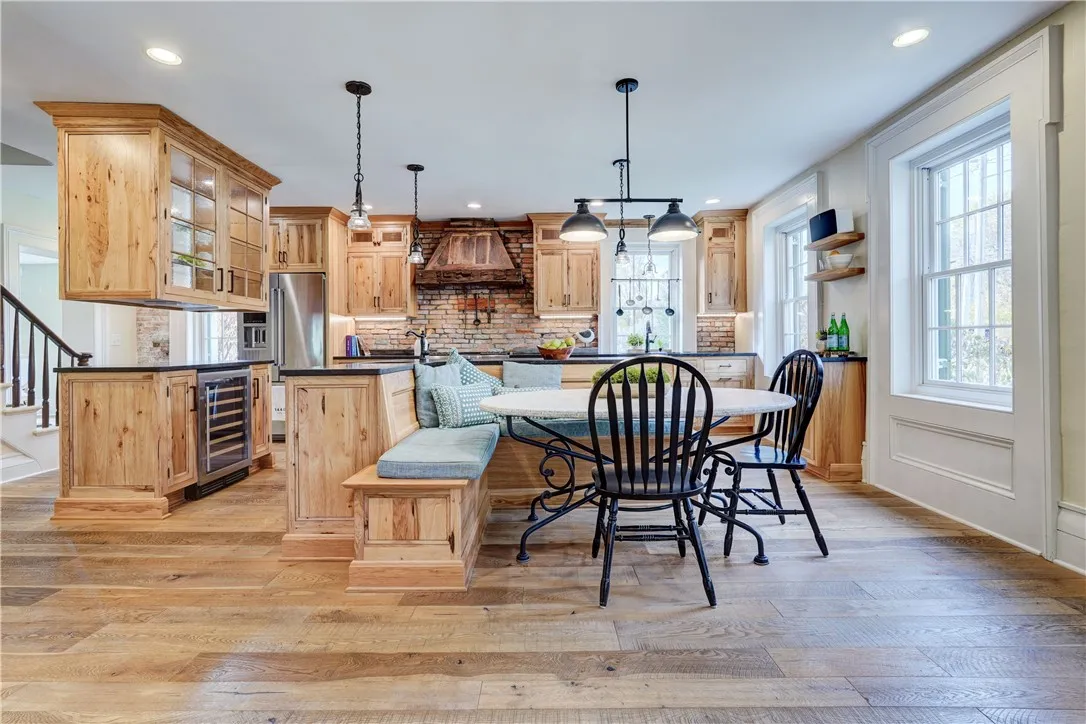 7456 East Main Street, Lima, New York 14485, Lima, New York 14485, 5 Bedrooms Bedrooms, 12 Rooms Rooms,2 BathroomsBathrooms,Residential,For Sale,7456 East Main Street, Lima, New York 14485,0,R1648607