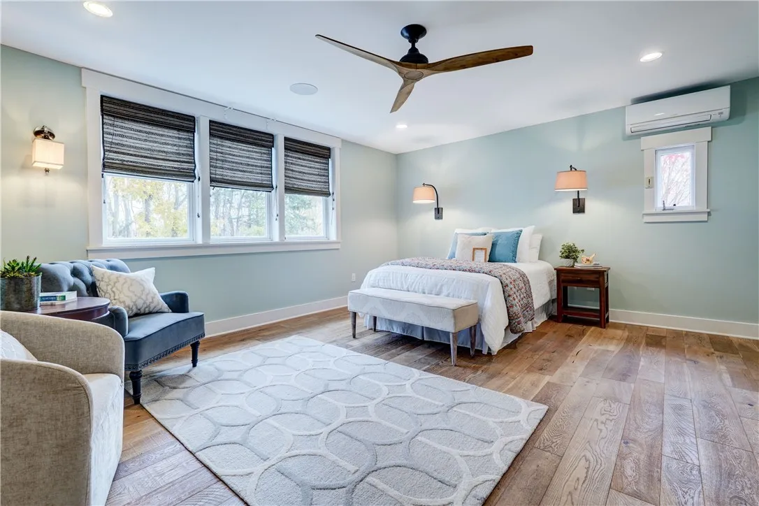 1st Floor Primary Suite