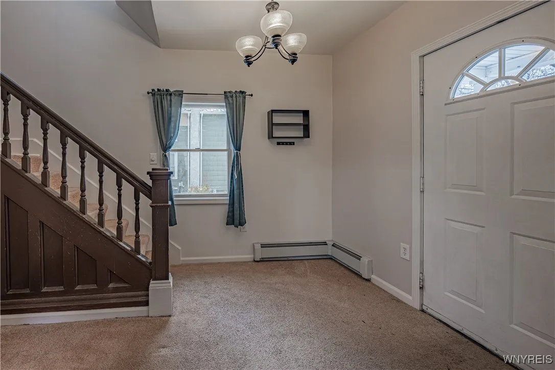 1706 East Avenue, Somerset, New York 14012, Somerset, New York 14012, 3 Bedrooms Bedrooms, 10 Rooms Rooms,1 BathroomBathrooms,Residential,For Sale,1706 East Avenue, Somerset, New York 14012,0,B1650401