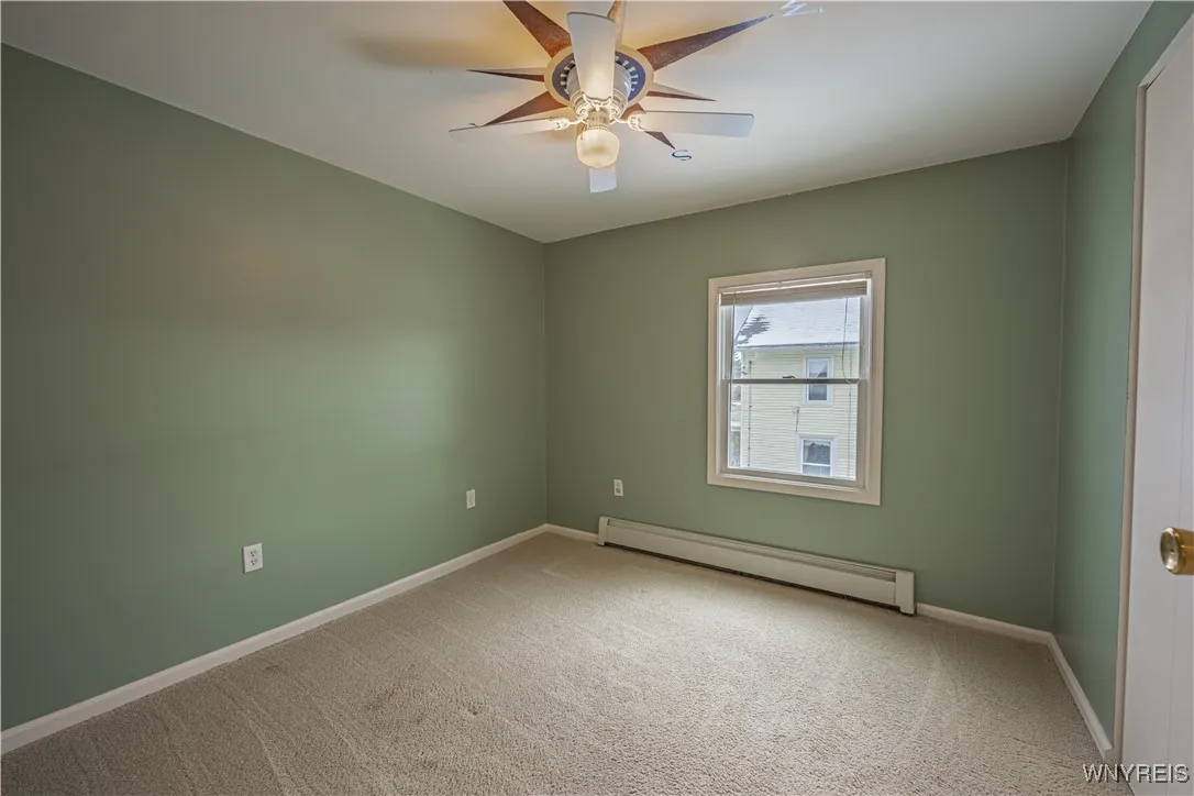 1706 East Avenue, Somerset, New York 14012, Somerset, New York 14012, 3 Bedrooms Bedrooms, 10 Rooms Rooms,1 BathroomBathrooms,Residential,For Sale,1706 East Avenue, Somerset, New York 14012,0,B1650401