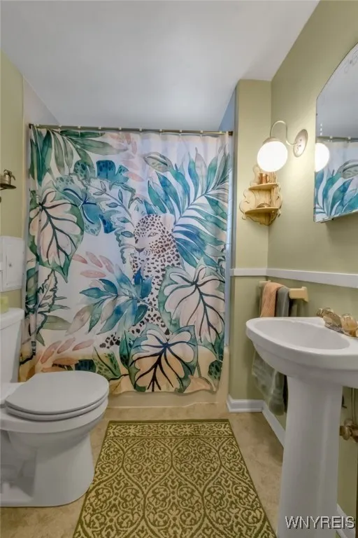 70 Melrose Road, Amherst, New York 14221, Amherst, New York 14221, 5 Bedrooms Bedrooms, 7 Rooms Rooms,2 BathroomsBathrooms,Residential,For Sale,70 Melrose Road, Amherst, New York 14221,0,B1648183