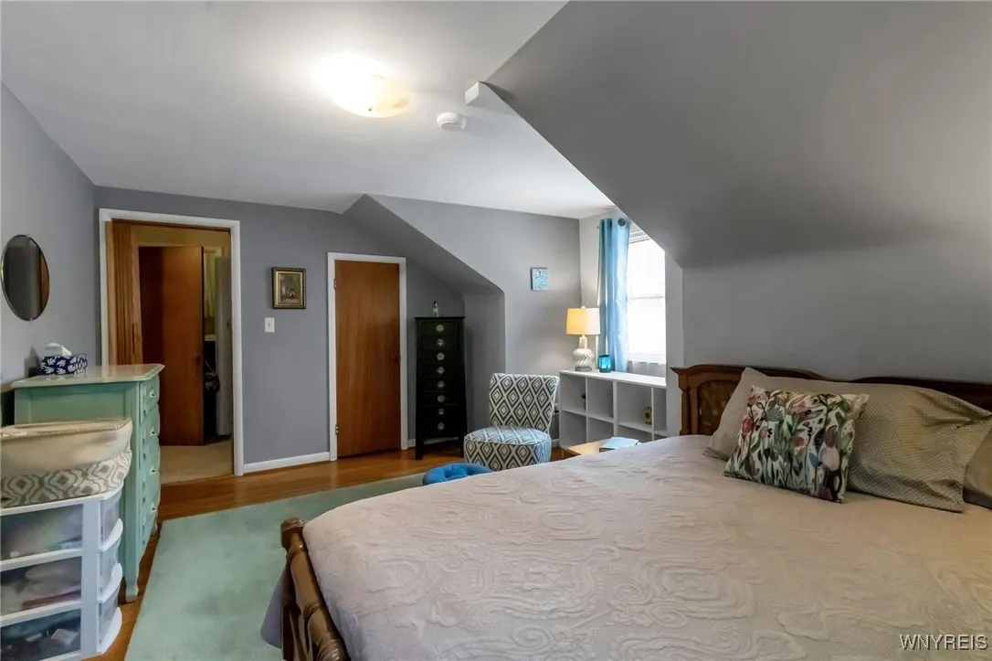 70 Melrose Road, Amherst, New York 14221, Amherst, New York 14221, 5 Bedrooms Bedrooms, 7 Rooms Rooms,2 BathroomsBathrooms,Residential,For Sale,70 Melrose Road, Amherst, New York 14221,0,B1648183