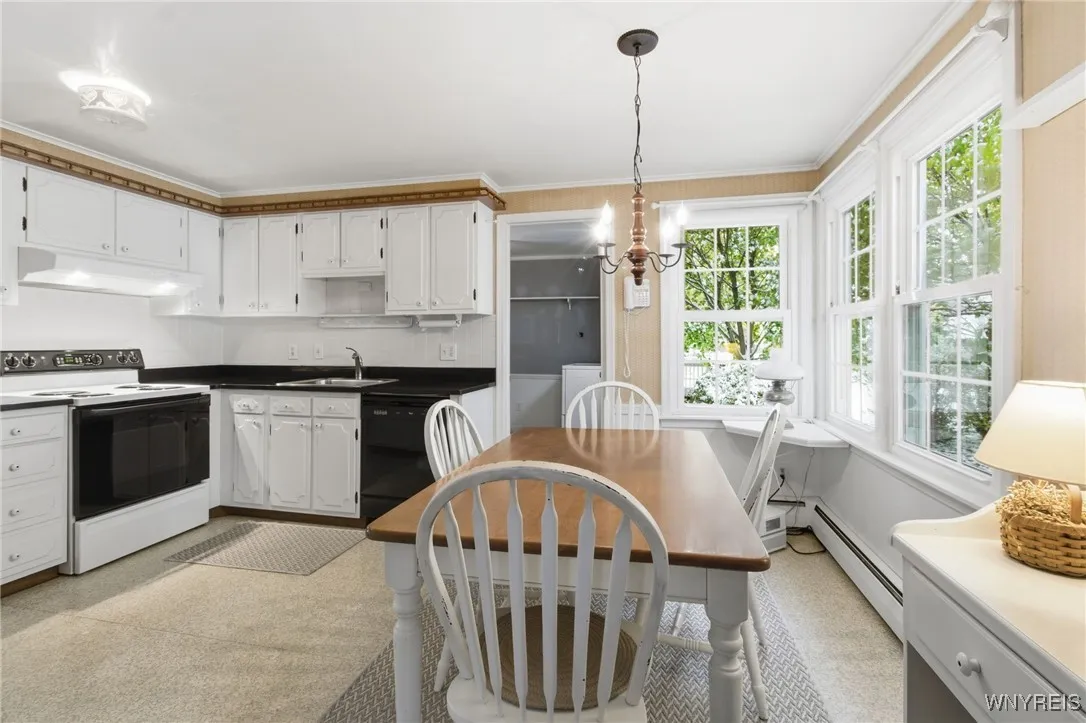 90 Swanson Terrace, Amherst, New York 14221, Amherst, New York 14221, 4 Bedrooms Bedrooms, 11 Rooms Rooms,2 BathroomsBathrooms,Residential,For Sale,90 Swanson Terrace, Amherst, New York 14221,0,B1649699