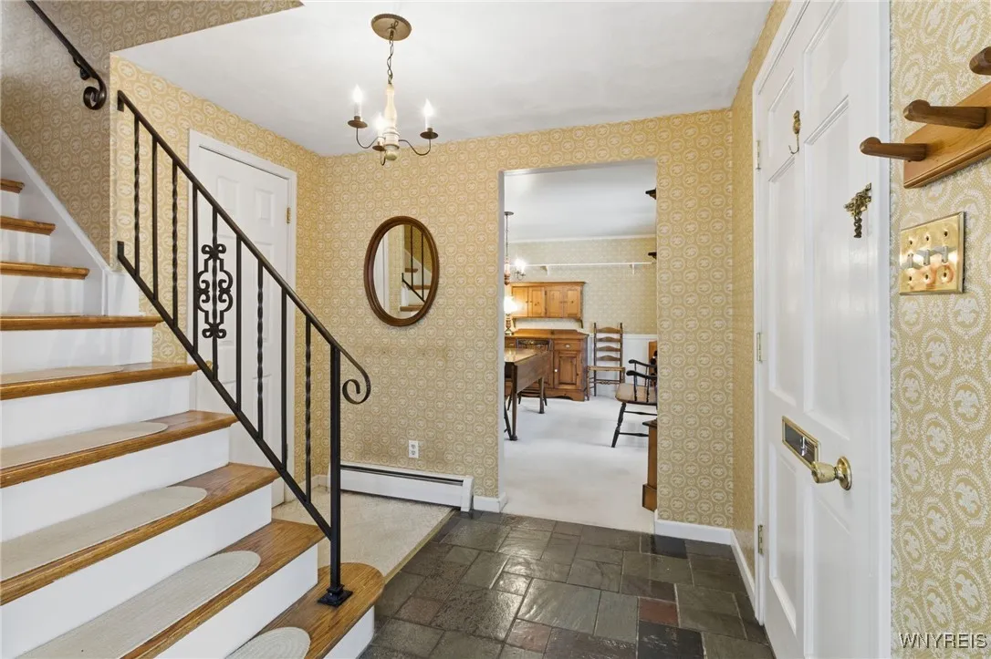 90 Swanson Terrace, Amherst, New York 14221, Amherst, New York 14221, 4 Bedrooms Bedrooms, 11 Rooms Rooms,2 BathroomsBathrooms,Residential,For Sale,90 Swanson Terrace, Amherst, New York 14221,0,B1649699