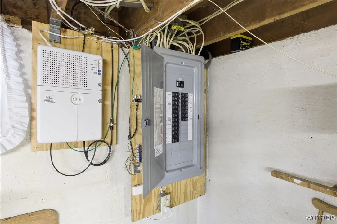 90 Swanson Terrace, Amherst, New York 14221, Amherst, New York 14221, 4 Bedrooms Bedrooms, 11 Rooms Rooms,2 BathroomsBathrooms,Residential,For Sale,90 Swanson Terrace, Amherst, New York 14221,0,B1649699