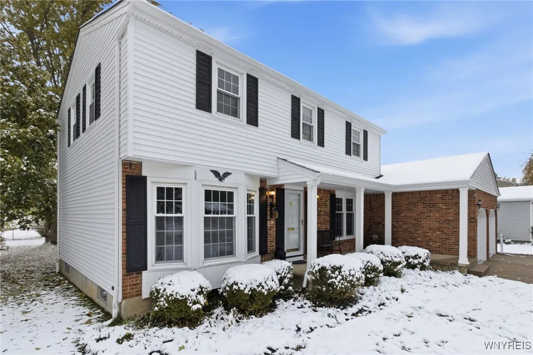 90 Swanson Terrace, Amherst, New York 14221, Amherst, New York 14221, 4 Bedrooms Bedrooms, 11 Rooms Rooms,2 BathroomsBathrooms,Residential,For Sale,90 Swanson Terrace, Amherst, New York 14221,0,B1649699