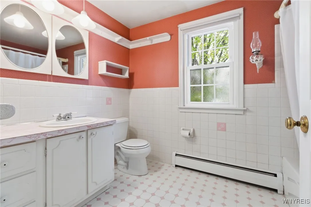 90 Swanson Terrace, Amherst, New York 14221, Amherst, New York 14221, 4 Bedrooms Bedrooms, 11 Rooms Rooms,2 BathroomsBathrooms,Residential,For Sale,90 Swanson Terrace, Amherst, New York 14221,0,B1649699