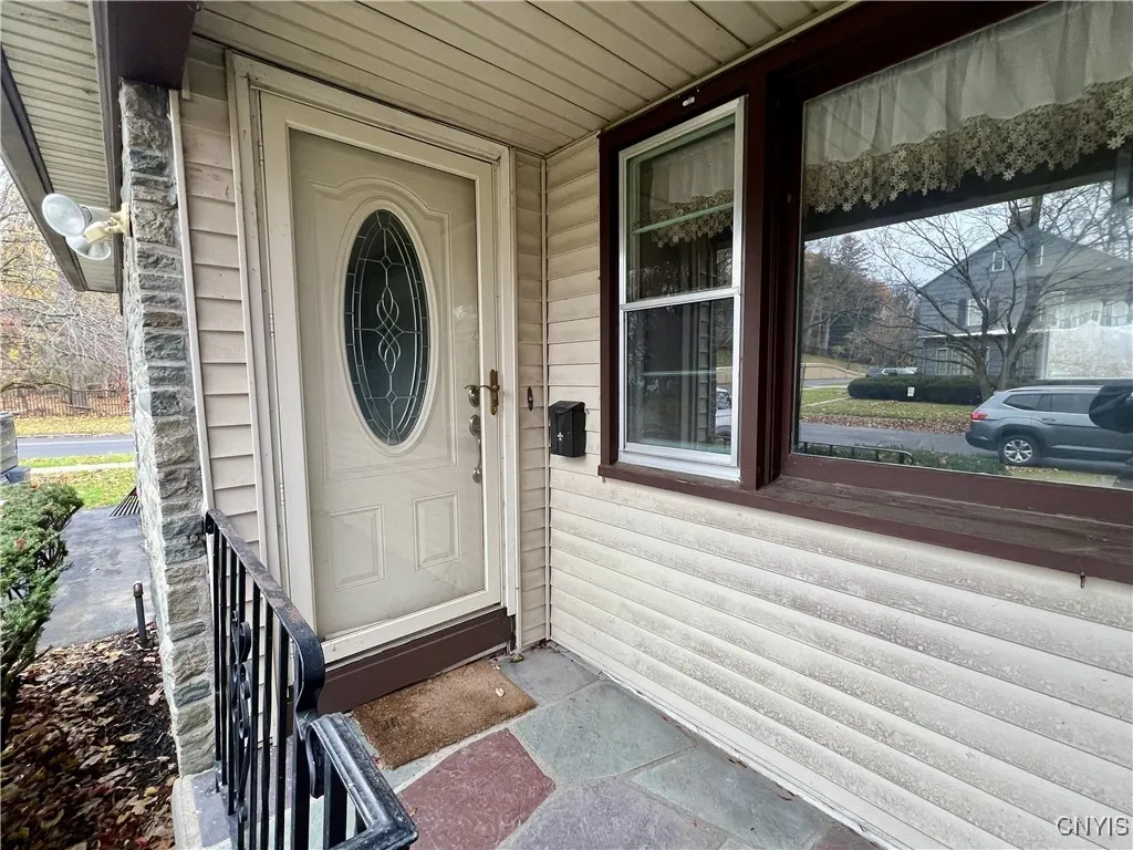 26 Geer Avenue, Utica, New York 13501, Utica, New York 13501, 3 Bedrooms Bedrooms, 6 Rooms Rooms,1 BathroomBathrooms,Residential,For Sale,26 Geer Avenue, Utica, New York 13501,0,S1649298