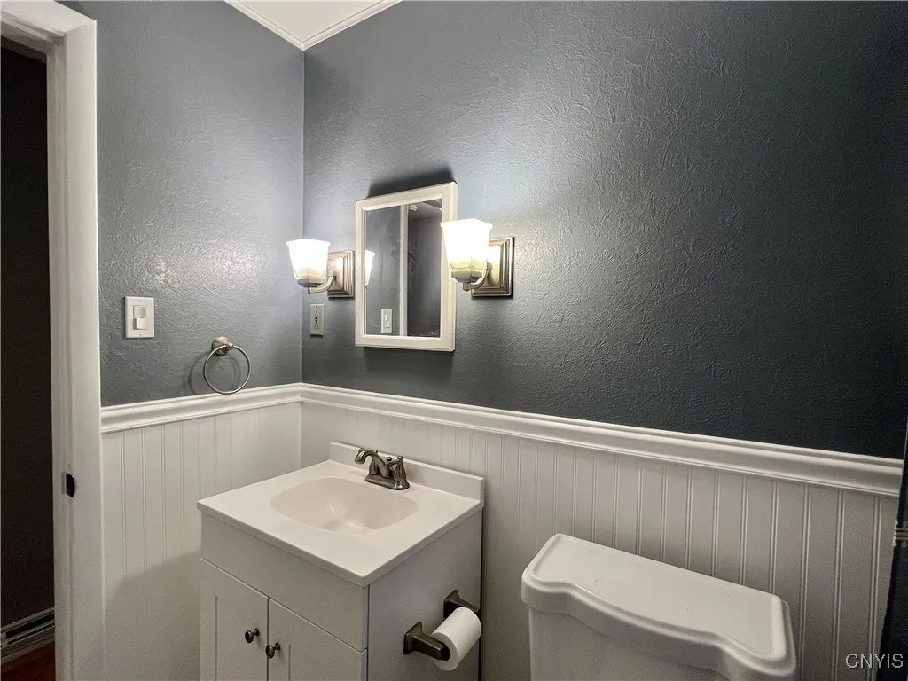 26 Geer Avenue, Utica, New York 13501, Utica, New York 13501, 3 Bedrooms Bedrooms, 6 Rooms Rooms,1 BathroomBathrooms,Residential,For Sale,26 Geer Avenue, Utica, New York 13501,0,S1649298