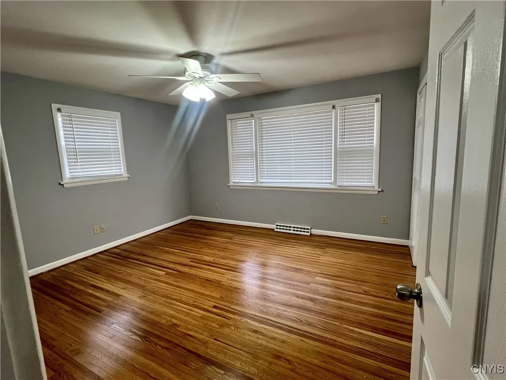 26 Geer Avenue, Utica, New York 13501, Utica, New York 13501, 3 Bedrooms Bedrooms, 6 Rooms Rooms,1 BathroomBathrooms,Residential,For Sale,26 Geer Avenue, Utica, New York 13501,0,S1649298