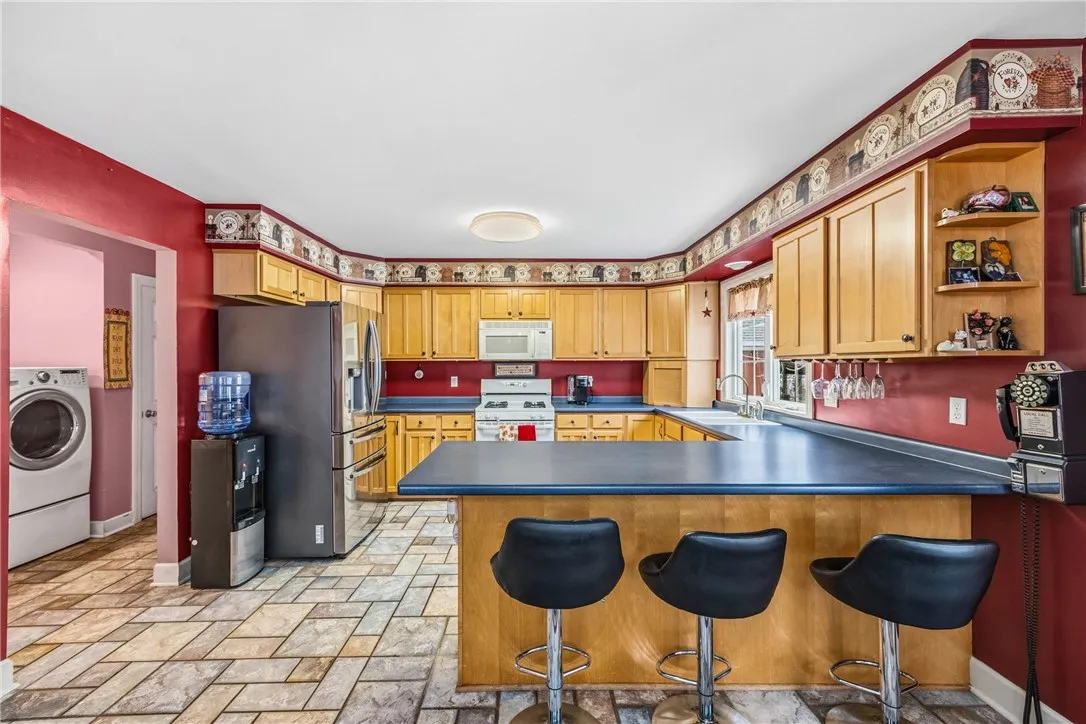 6166 Lake Road South, Sweden, New York 14420, Sweden, New York 14420, 3 Bedrooms Bedrooms, 9 Rooms Rooms,2 BathroomsBathrooms,Residential,For Sale,6166 Lake Road South, Sweden, New York 14420,0,R1649914