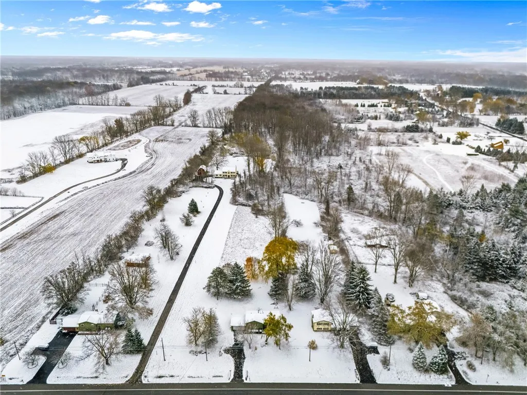 6166 Lake Road South, Sweden, New York 14420, Sweden, New York 14420, 3 Bedrooms Bedrooms, 9 Rooms Rooms,2 BathroomsBathrooms,Residential,For Sale,6166 Lake Road South, Sweden, New York 14420,0,R1649914