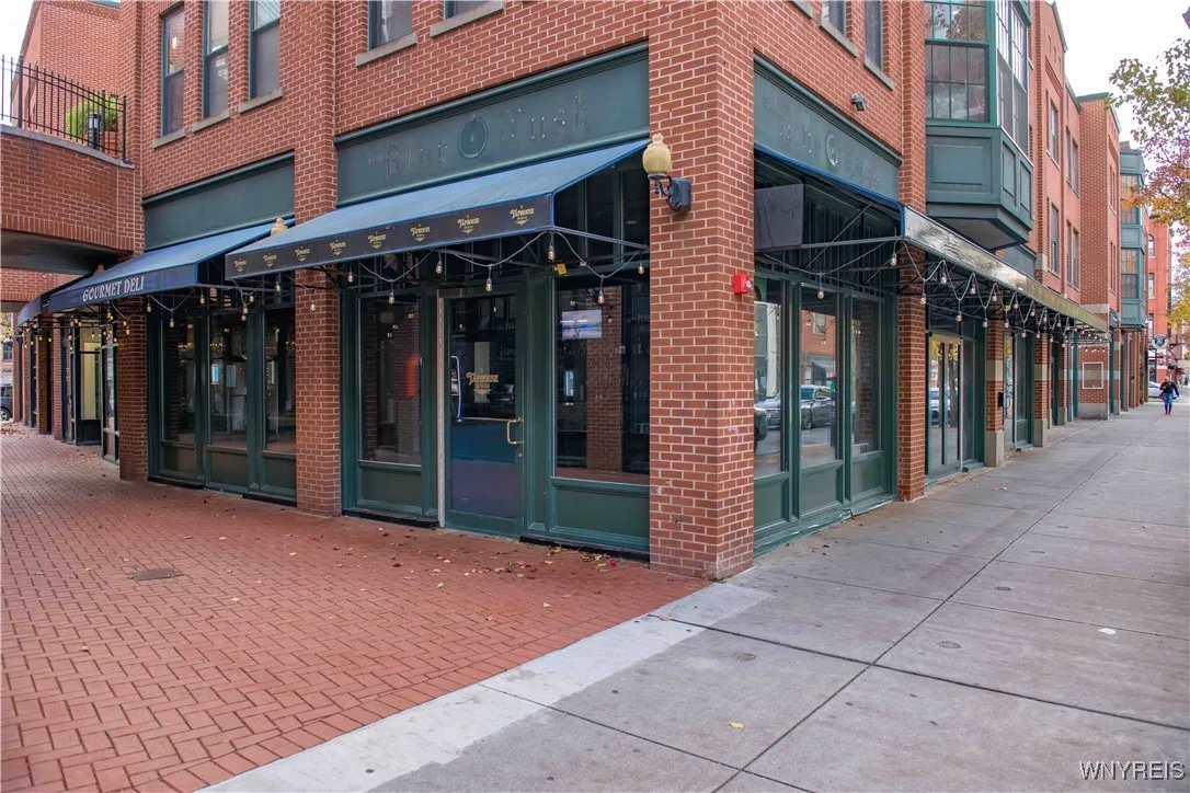 133 Walton Street 127, Syracuse, New York 13202, Syracuse, New York 13202, 2 Bedrooms Bedrooms, 2 Rooms Rooms,1 BathroomBathrooms,Residential,For Sale,133 Walton Street 127, Syracuse, New York 13202,0,B1650371