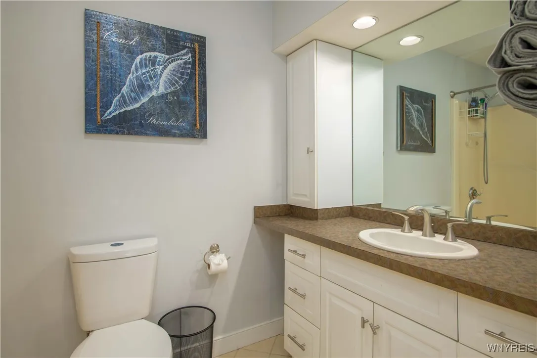 133 Walton Street 127, Syracuse, New York 13202, Syracuse, New York 13202, 2 Bedrooms Bedrooms, 2 Rooms Rooms,1 BathroomBathrooms,Residential,For Sale,133 Walton Street 127, Syracuse, New York 13202,0,B1650371