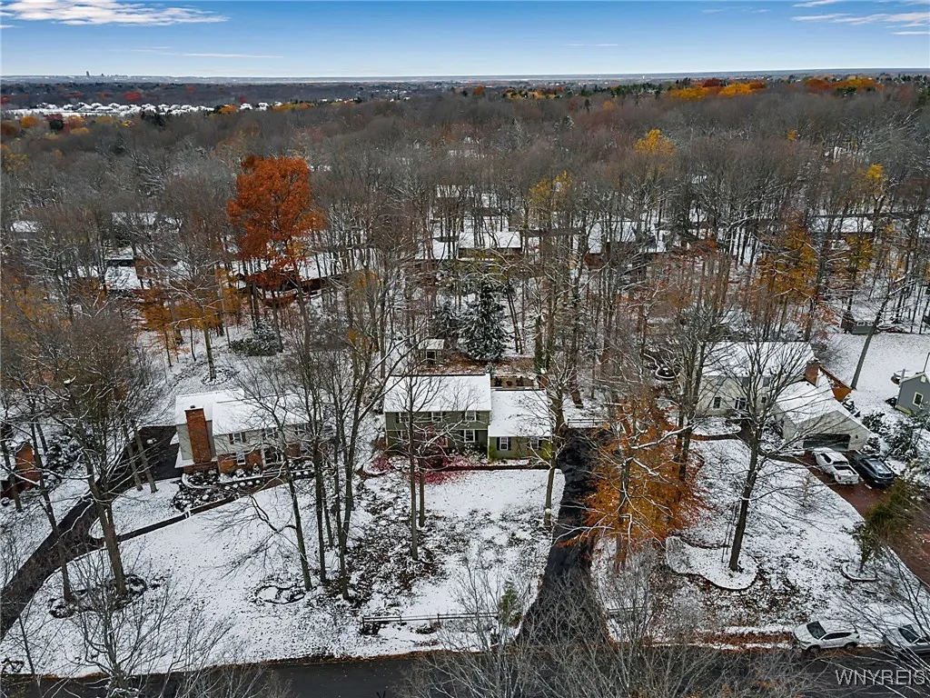 138 Tanglewood Drive West, Orchard Park, New York, Orchard Park, New York 14127, 4 Bedrooms Bedrooms, 4 Rooms Rooms,2 BathroomsBathrooms,Residential,For Sale,138 Tanglewood Drive West, Orchard Park, New York ,0,B1649933