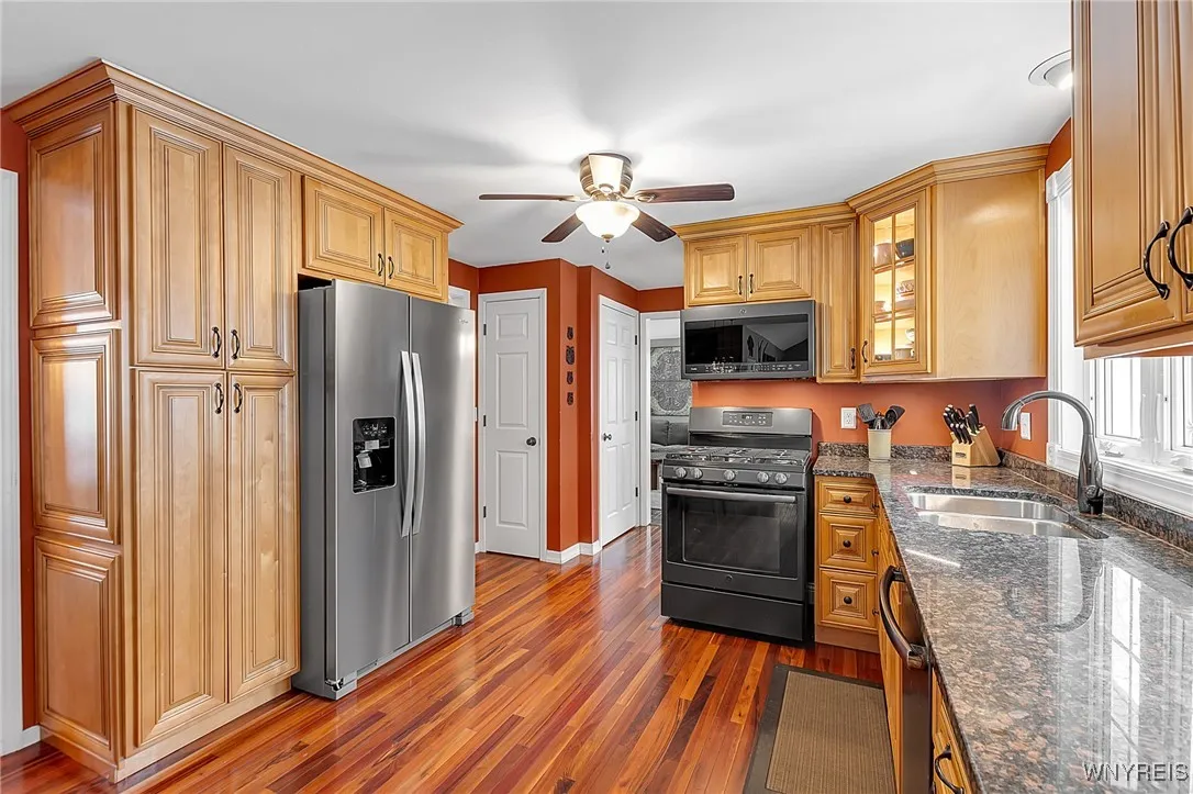 138 Tanglewood Drive West, Orchard Park, New York, Orchard Park, New York 14127, 4 Bedrooms Bedrooms, 4 Rooms Rooms,2 BathroomsBathrooms,Residential,For Sale,138 Tanglewood Drive West, Orchard Park, New York ,0,B1649933