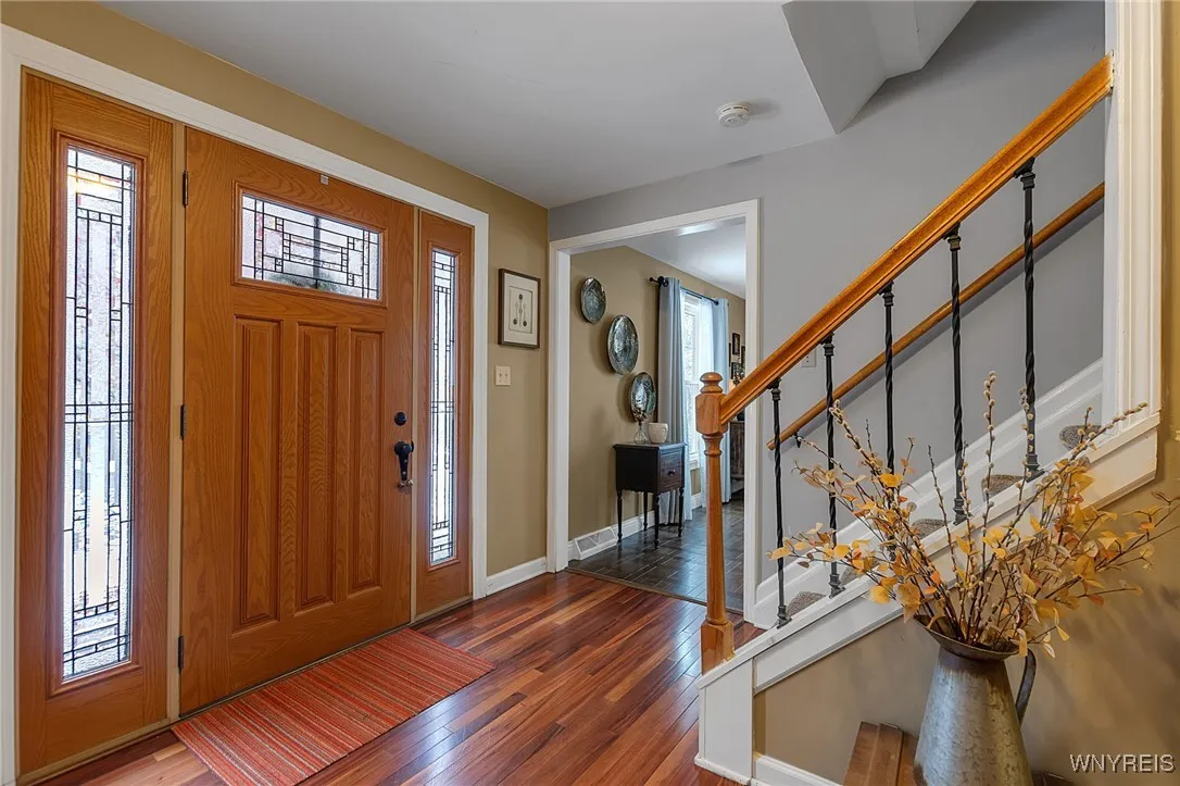 138 Tanglewood Drive West, Orchard Park, New York, Orchard Park, New York 14127, 4 Bedrooms Bedrooms, 4 Rooms Rooms,2 BathroomsBathrooms,Residential,For Sale,138 Tanglewood Drive West, Orchard Park, New York ,0,B1649933