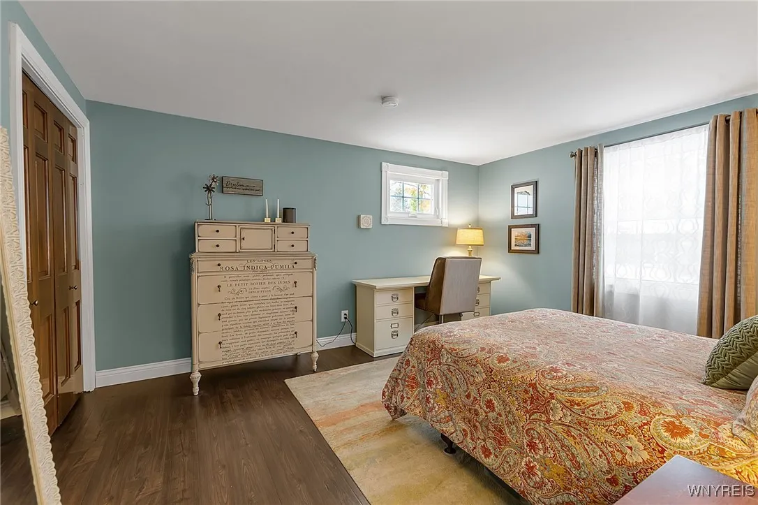 138 Tanglewood Drive West, Orchard Park, New York, Orchard Park, New York 14127, 4 Bedrooms Bedrooms, 4 Rooms Rooms,2 BathroomsBathrooms,Residential,For Sale,138 Tanglewood Drive West, Orchard Park, New York ,0,B1649933