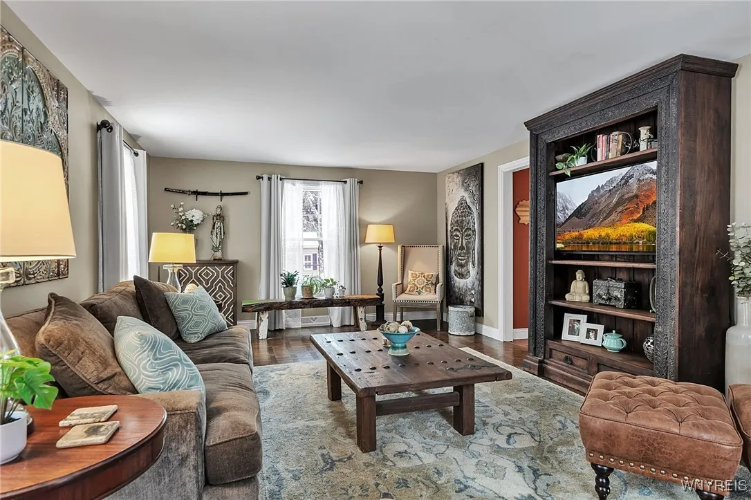 138 Tanglewood Drive West, Orchard Park, New York, Orchard Park, New York 14127, 4 Bedrooms Bedrooms, 4 Rooms Rooms,2 BathroomsBathrooms,Residential,For Sale,138 Tanglewood Drive West, Orchard Park, New York ,0,B1649933