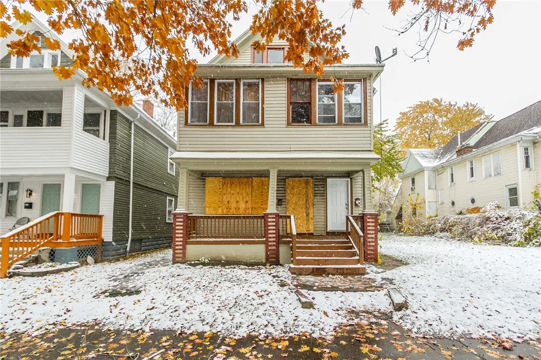 100-102 Parkway, Rochester, New York 14608, Rochester, New York 14608, 5 Bedrooms Bedrooms, ,2 BathroomsBathrooms,Residential,For Sale,100-102 Parkway, Rochester, New York 14608,0,R1650449