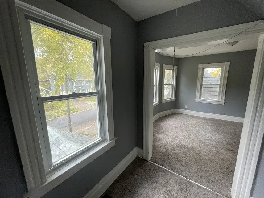 22 Lime Street, Rochester, New York 14606, Rochester, New York 14606, 4 Bedrooms Bedrooms, ,4 BathroomsBathrooms,Residential,For Sale,22 Lime Street, Rochester, New York 14606,0,R1649666